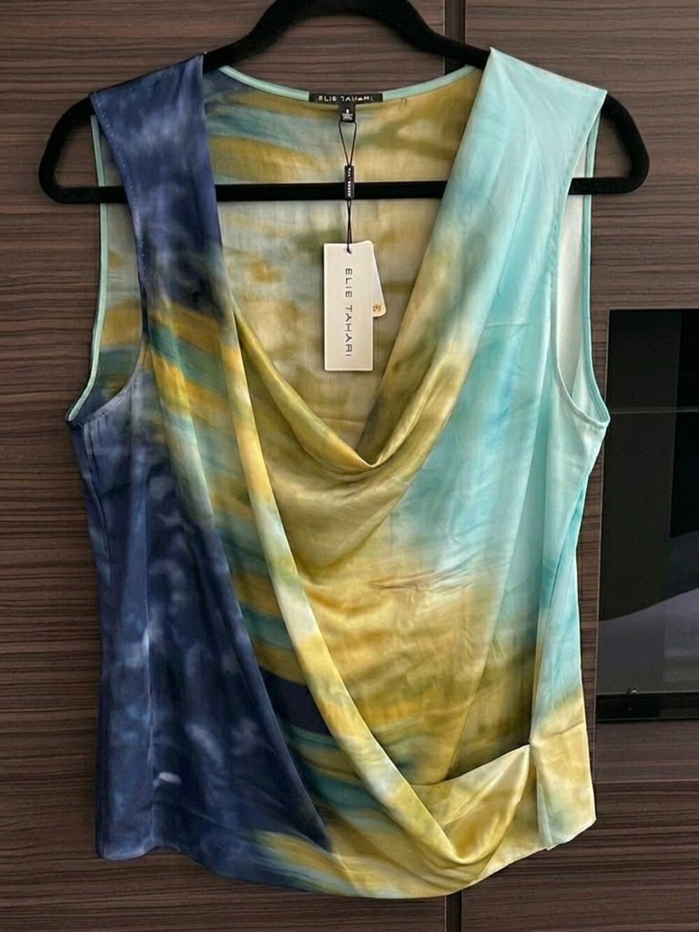 Art-Inspired Elie Tahari Fluid Cowl Neck Sleeveless Blouse - Picture 2 of 4